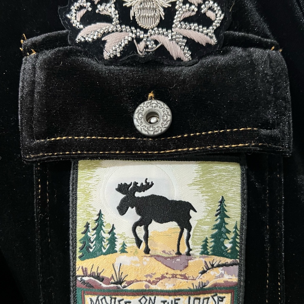 Antique Anthropology Black Velvet Floral Moose Patch Whimsigoth Vintage Grunge - Picture 8 of 12